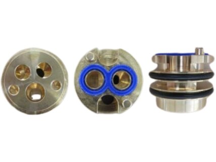 Hansgrohe / Axor reversinis adapteris potinkiniams praustuvo maišytuvams 93819000 Hansgrohe / Axor reversinis adapteris potinkiniams praustuvo maišytuvams 93819000