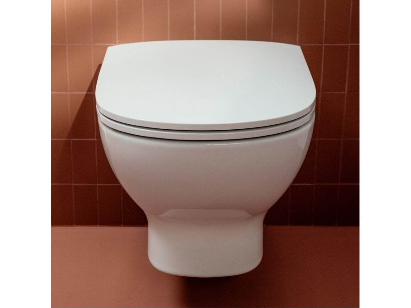 Laufen Lua WC dangtis su lėto nusileidimo sistema 2 Laufen Lua WC dangtis su lėto nusileidimo sistema 2