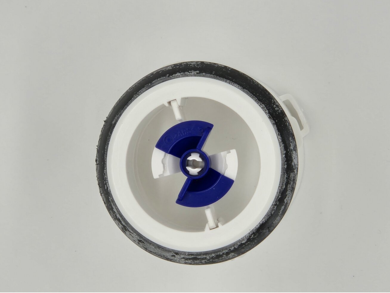 Geberit nuleidimo mechanizmas 12 cm potinkiniam WC rėmui 244.820.00.1 1 Geberit nuleidimo mechanizmas 12 cm potinkiniam WC rėmui 244.820.00.1 1